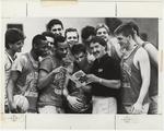 Herb Magee with basketball team